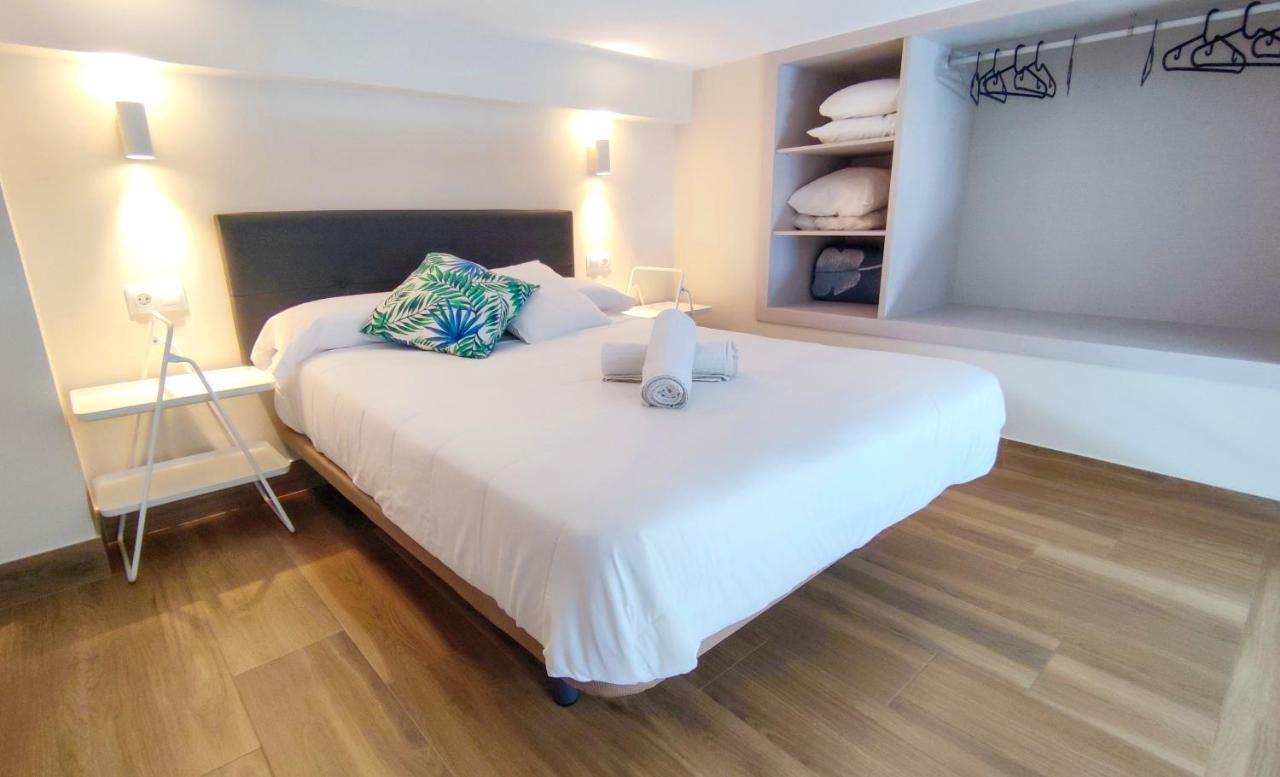 Loft Duplex Varela Beach - Alojamientos La Torre Torre Del Mar Exteriör bild